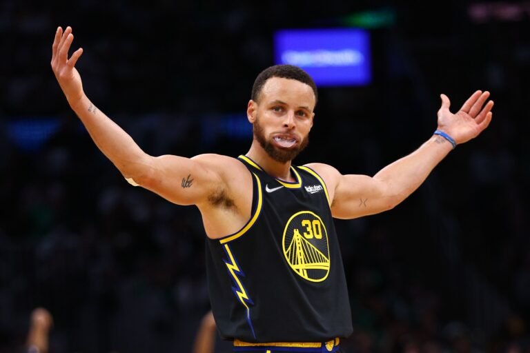 WHAT COULD THIS BE: Golden State Warriors Superstar Stephen Curry Inform His Head Coach And The Entire Warriors About His Decisions Which Shock The Whole NBA Concerning….see more…