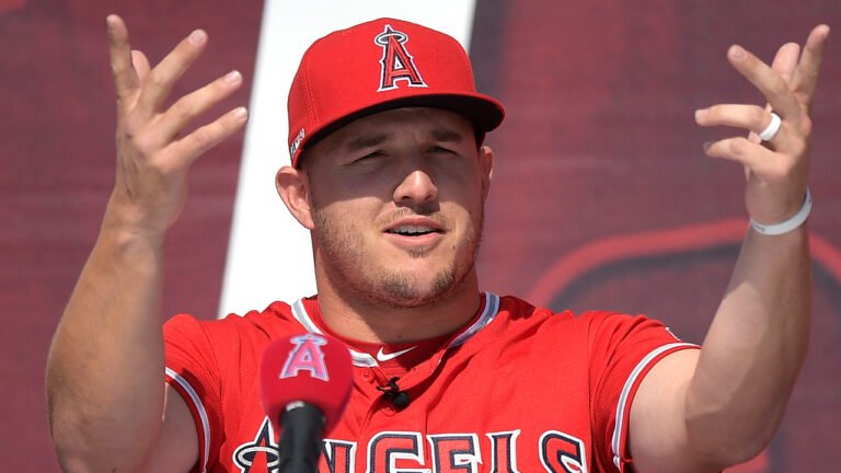 BREAKING NEWS: Los Angeles Angels an American professional baseball team Community are overjoyed as Los Angeles Angels  head coach Ron Washington make major Announcements of making Center fielder Mike Trout the new senior…..see more…