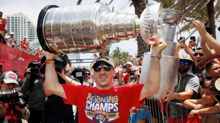 NEWS UPDATE: Brad Marchand and the Florida Panthers finalize the agreement. The specifics of……..