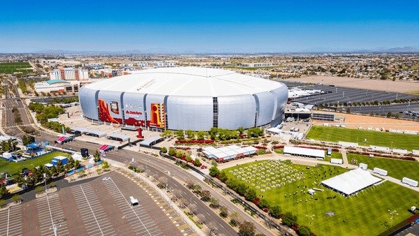 glendale-az-april-7-2024-600nw-2453594591