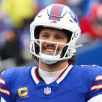 josh-allen-buffalo-bills-new-contract-1920x1280