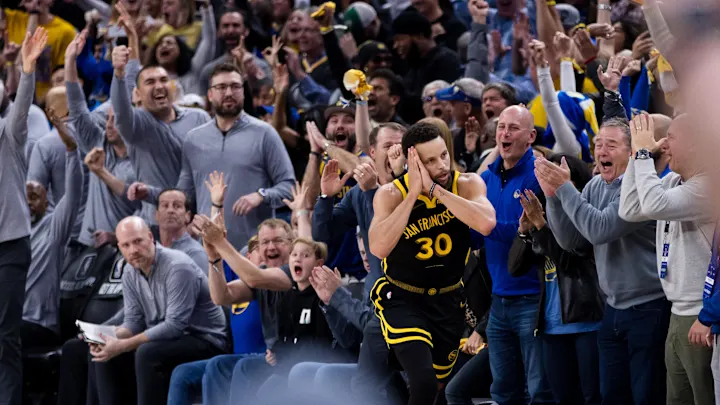 THE HEARTBEAT OF DUB NATION IS LOUDER THAN EVER: Patriotic Movement Ignites as Stephen Curry Makes the Best Decision to Stay with Warriors — Fans and Teammates Celebrate “Loyalty Beyond Greatness…read more…