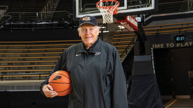THIS IS THE BEST NEWS WE COULD HOPE FOR: Excitement Hits Mackey Arena Basketball Community Are Overjoyed as Former Professional Basketball Coach Gene Keady Has Return to His Former Team as New Senior Coaching…see more