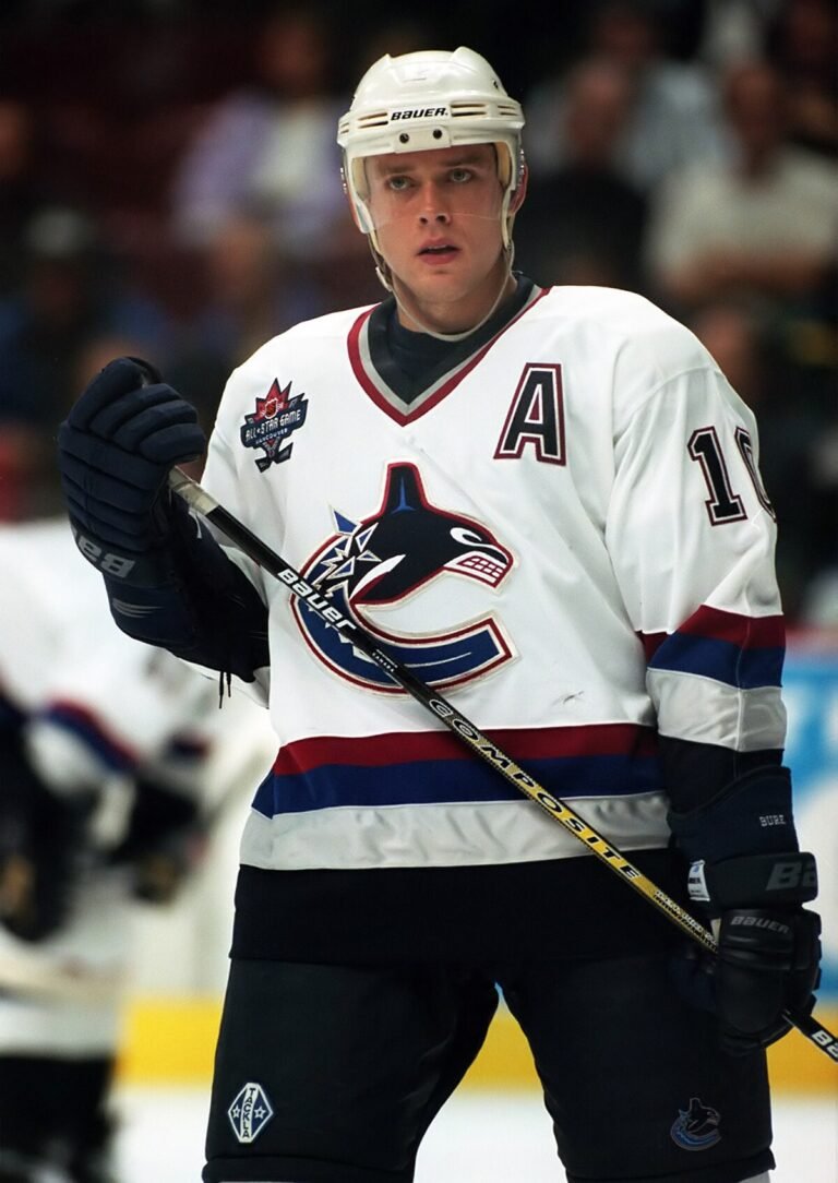 Pavel Bure Vancouver Canucks action höjd