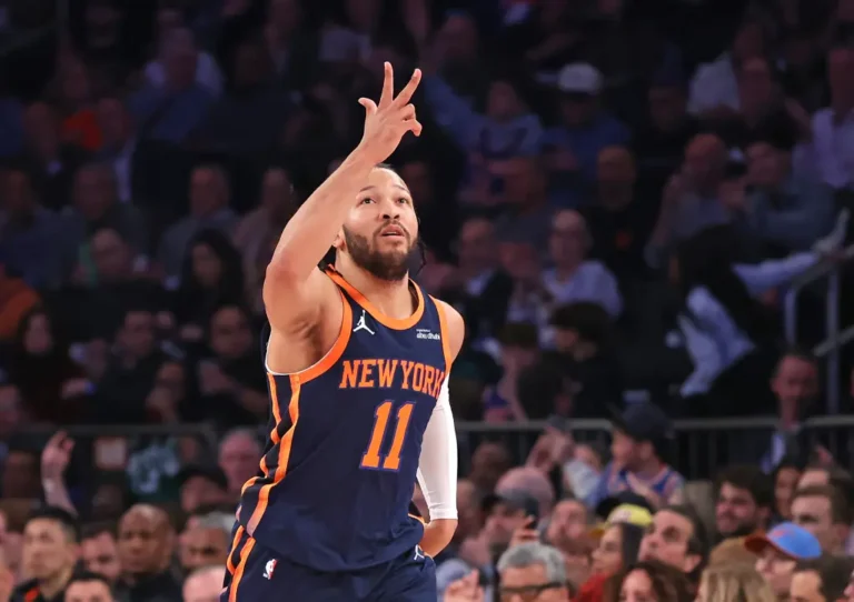 THIS IS THE BEST NEWS WE COULD HOPE FOR: New York Knicks Basketball And Atlantic Division of the Eastern Conference World Are Overjoyed as Head Coach Mike Brown Makes Announcement of Making Point Guard Jalen Brunson  the New…see more