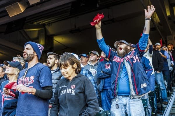 OVER HAPPINESS HITS MINNESOTA TWINS:  American professional baseball team based in Minneapolis Will Earn $22000 Bonus as MLB Profits Surge Thanks to Record Fan Engagement and Unmatched Game-Day Experience Which…see more…