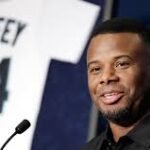 REJECTED DEAL: Golden State warriors All Star Stephen Curry Rejected a contract of $95.000 Million Dollars with Indiana pacers, and Warriors Community are overjoyed with……