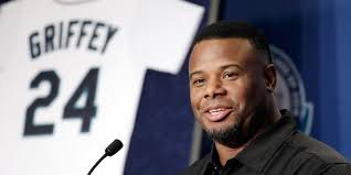 BREAKING NEWS: The Senior Advisor to the President of the Seattle Mariners Ken Griffey Jr Just Gave His First Speech — What He Said Shocked Millions! **What if a 60 yr Old could change the……..