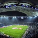 photo-1489944440615-453fc2b6a9a9