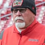 Bruce_Arians_WFT-Buccaneers_NOV2021_(cropped)
