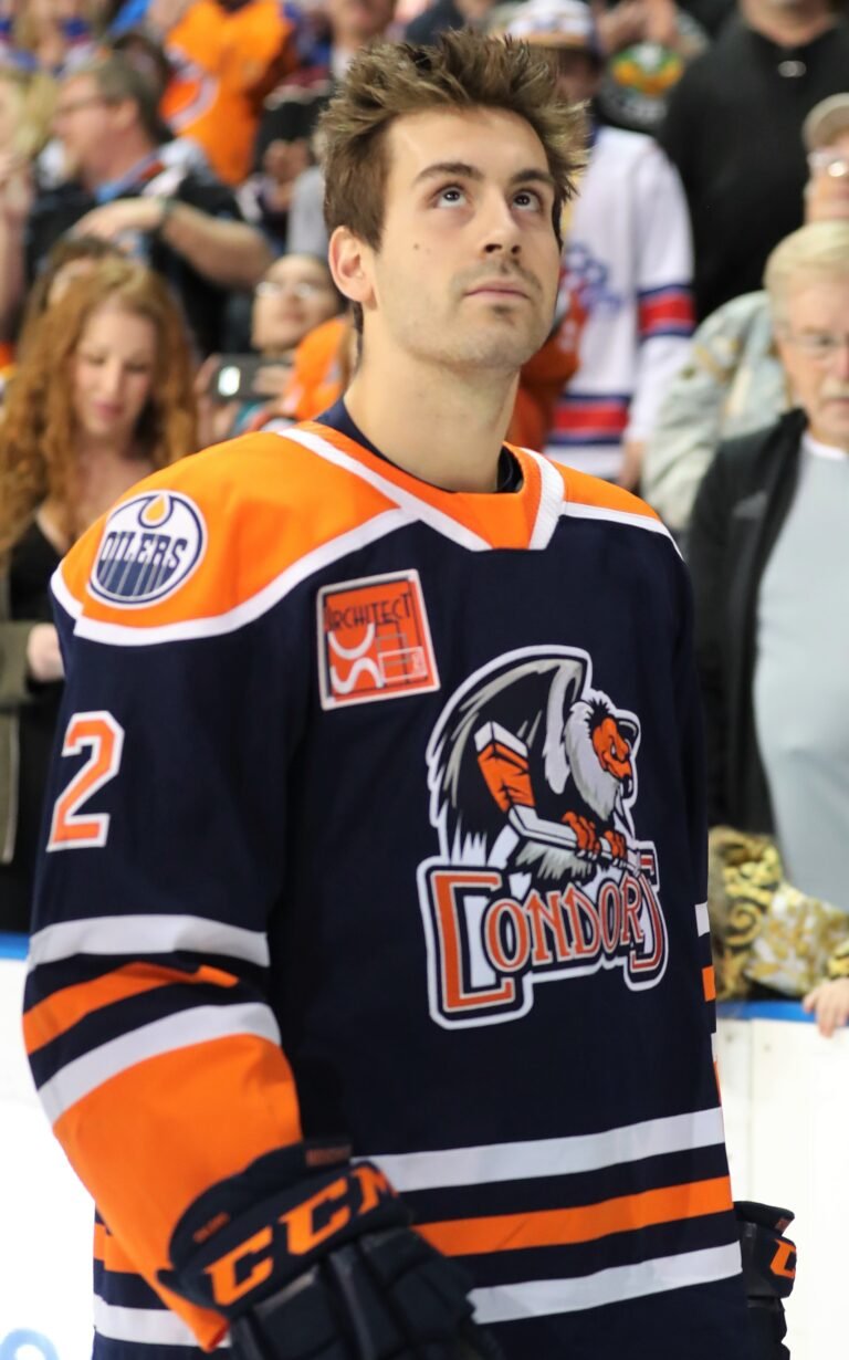 Evan_Bouchard