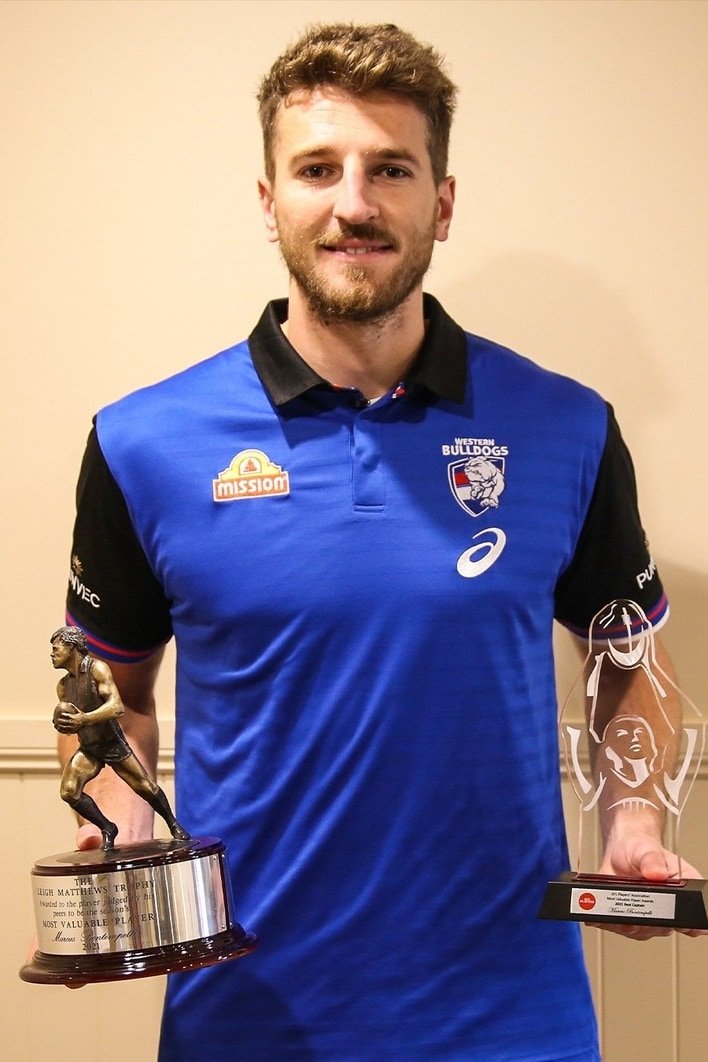 Marcus-Bontempelli-with-trophies