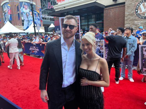 TBS-L-OHearn-Ryan-Red-Carpet-01